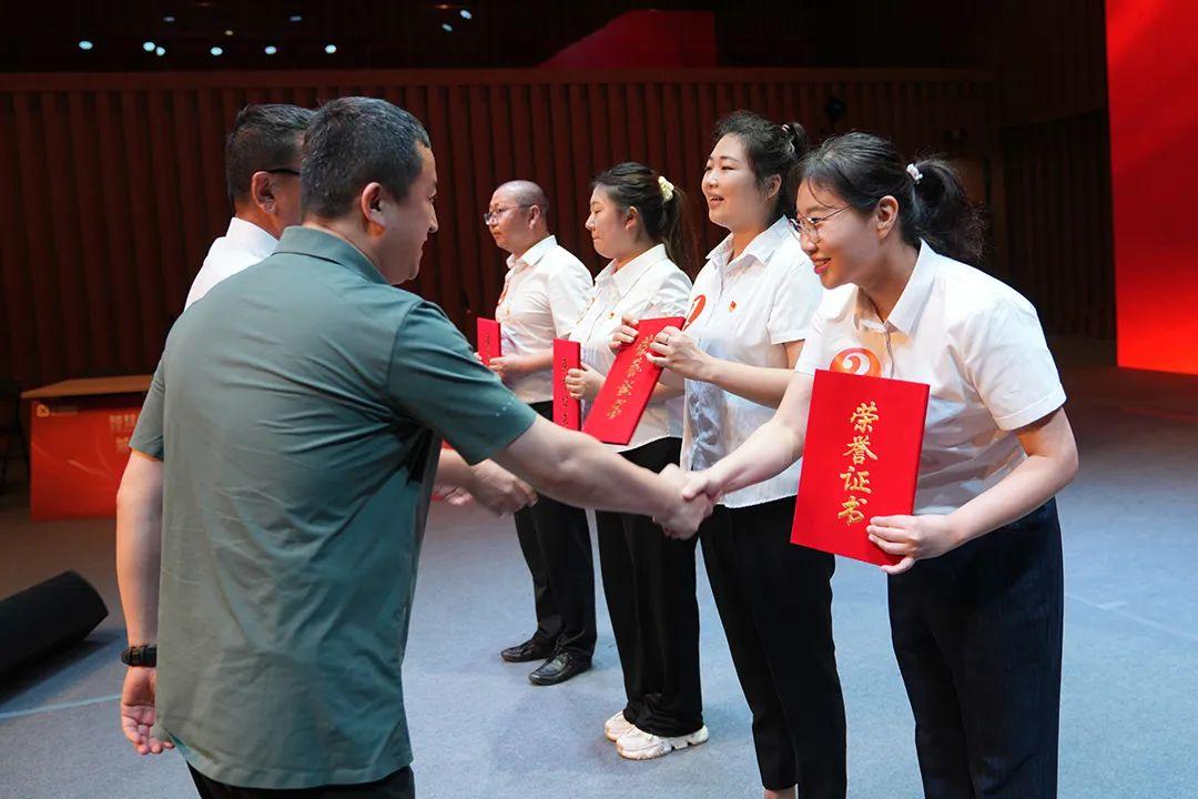 Z6��������ʱ���й������ٷ���վ